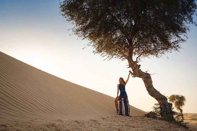 1-Night and 2-Days Thar Desert Safari Tour - Day one begins with a 50-kilometre jeep ride