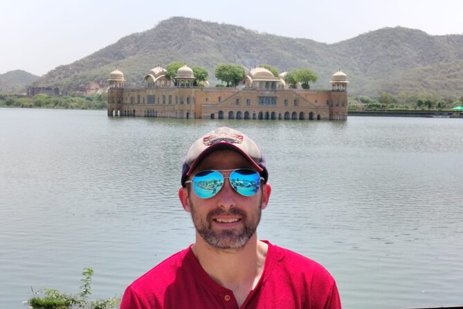 2-Day Private Jaipur City Sightseeing Tour with Six Place - The guide is the main reason to book privately