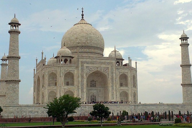 2-Day Private Tour of Agra incl Taj Mahal, Fatehpur Sikri & Agra Fort from Delhi - Why two days makes sense from Delhi