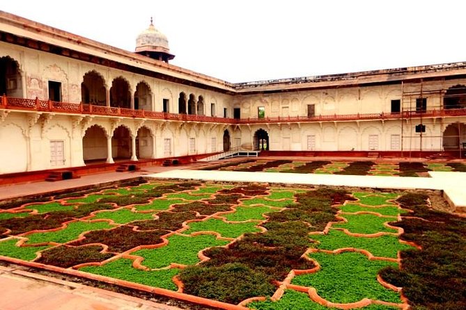 2-Day Tour to Taj Mahal and Agra from Chennai with Both Side Commercial Flights - The long return to Delhi and Chennai