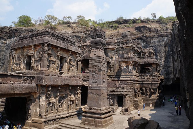 2-days Ajanta Ellora tour package by private cab from Aurangabad - Day two: Ellora’s three religious traditions