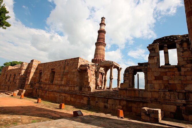 3 Day Luxury Golden Triangle Tour to Agra & Jaipur from New Delhi - Day two: sunrise at the Taj Mahal