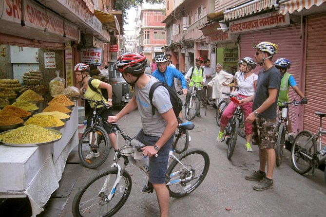 3-Hour Morning Bike Tour of Jaipur - Tea, Breakfast, and the First Tastes of Jaipur