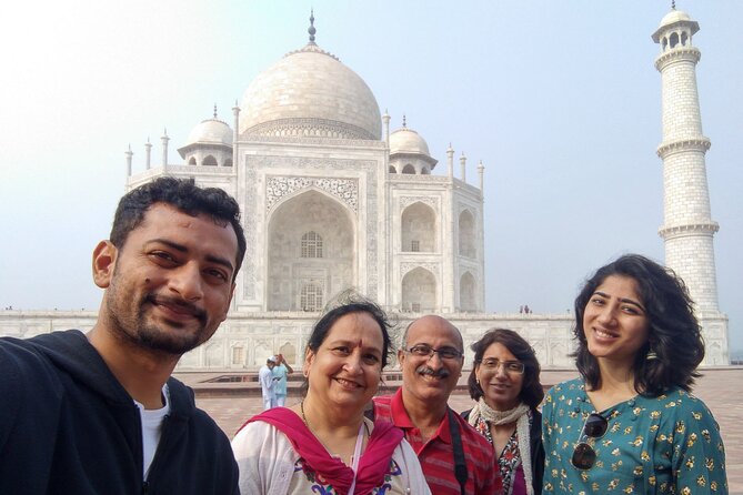 3-Hour Unimaginable Beauty of Taj Private Guided Tour - Why this Taj Mahal walk is different