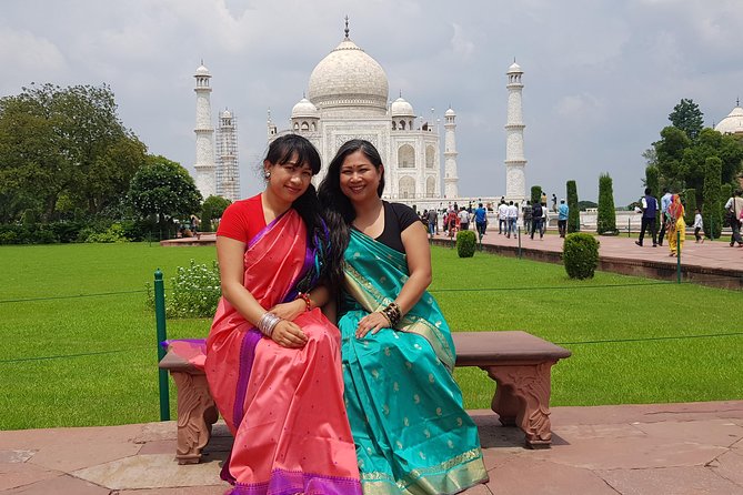 4 Day Golden Triangle with Ranthambore Tiger Safari Tour from Delhi - Sunrise at the Taj Mahal is worth the early alarm