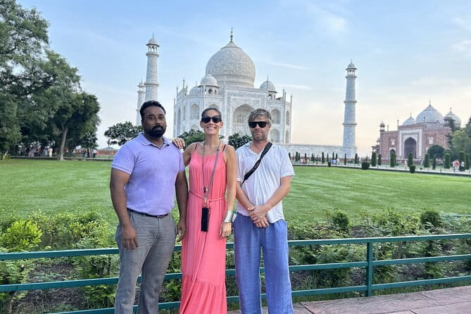 4 Days Luxury Golden Triangle Tour to Agra and Jaipur From Delhi - Key points at a glance
