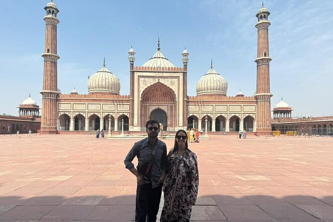 4 Days Luxury Golden Triangle Tour to Agra and Jaipur From Delhi - Day two: three Mughal monuments and a four-hour transfer
