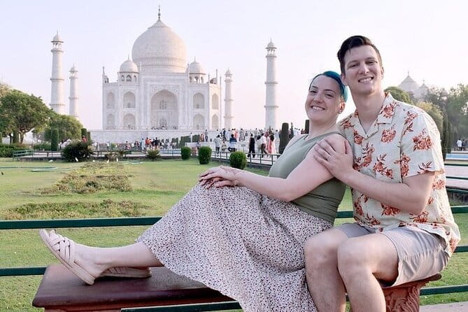 4 Days Luxury Golden Triangle Tour to Agra and Jaipur From Delhi - How much time you spend on the road