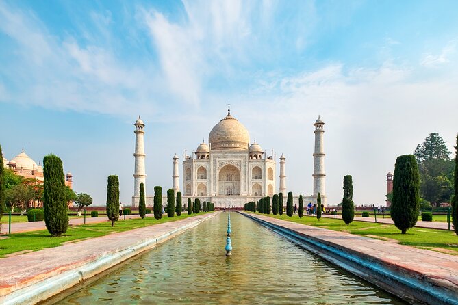 4-Days Private Golden Triangle Tour: Delhi, Agra & Jaipur by Car - Guides, drivers, and personal service