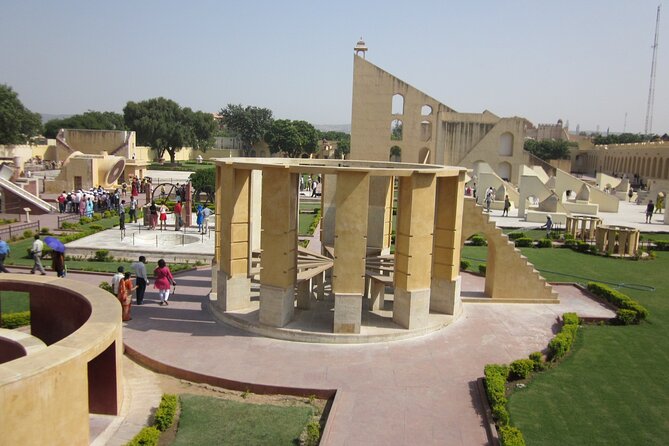 4 Days Private Golden Triangle Tour to Agra and Jaipur From Delhi - City Palace and Jantar Mantar complete Jaipur