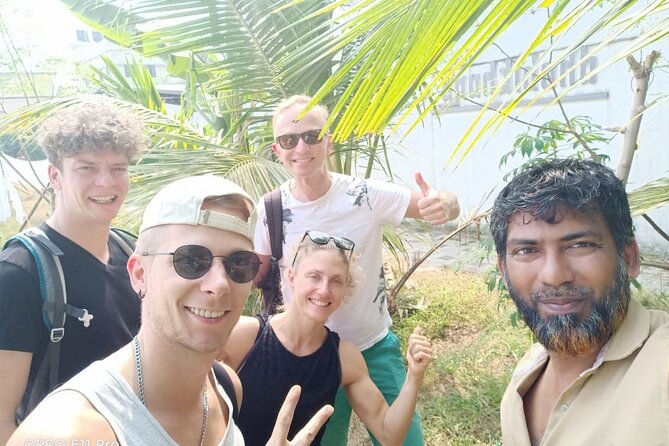4 Hour Private Tuk Tuk Tour in Kochi From Cruise terminal - Dutch Cemetery and Fort Kochi Beach