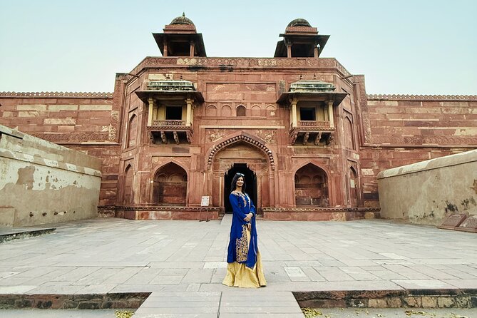 5-Day Golden Triangle Tour with Cultural Heritage-Taj & More - Jaipur shifts from Mughal power to Rajput royalty