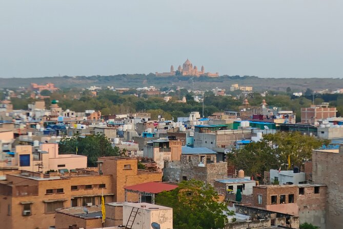 5 Days Private Heritage Triangle Tour Jaipur, Jodhpur, Udaipur. - Day 4: Udaipur’s lakeside sights and sunset at Sajjangarh