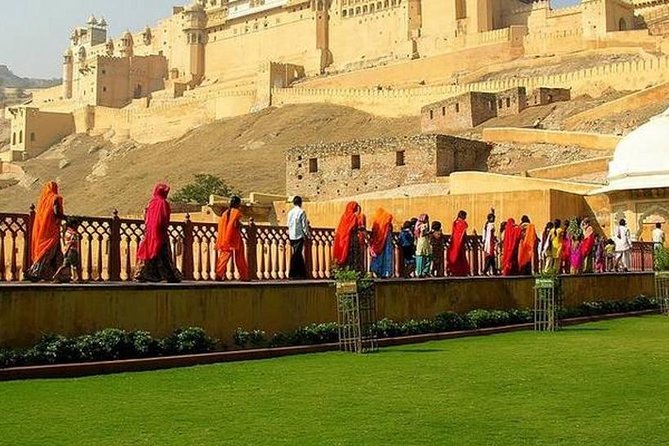 8-Day Golden Triangle & Rajasthan Private Tour from Delhi - Day 7: Udaipur by boat, palace, and garden