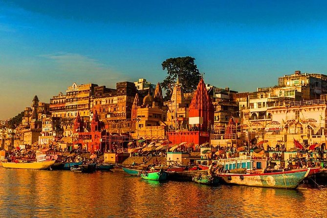 9 - Days Private Golden Triangle Tour with Khajuraho & Varanasi - Orchha breaks up the journey to Khajuraho