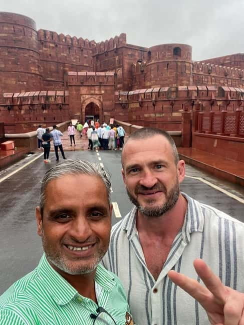 Agra: Agra Fort and Baby Taj Private Tour with Pickup & Drop - Who should book this experience?