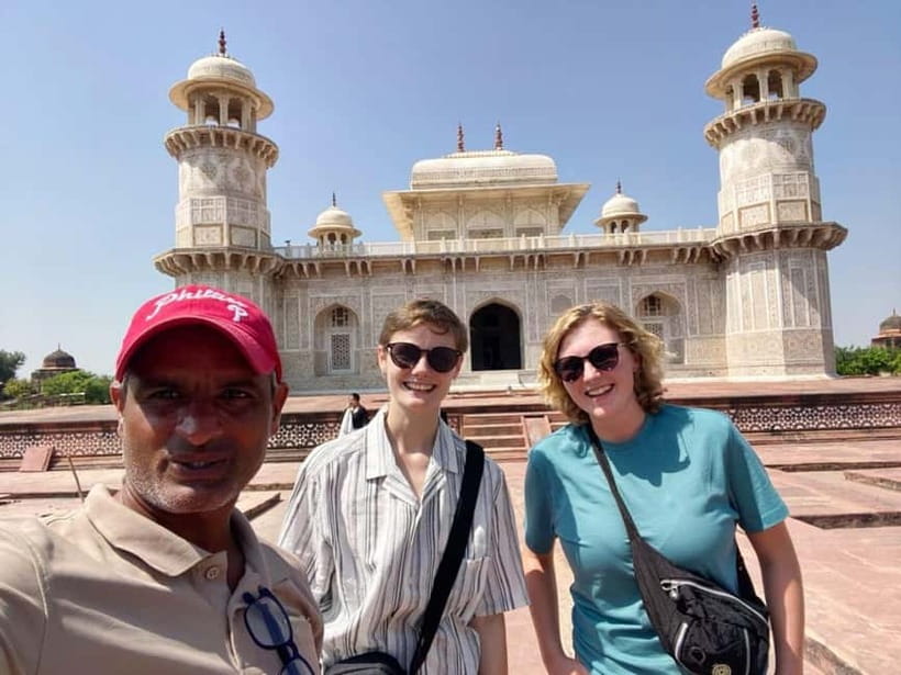 Agra: Baby Taj and Mehtab Bagh Sunset Viewpoint Tour - Marble, inlay, and the details your guide can reveal