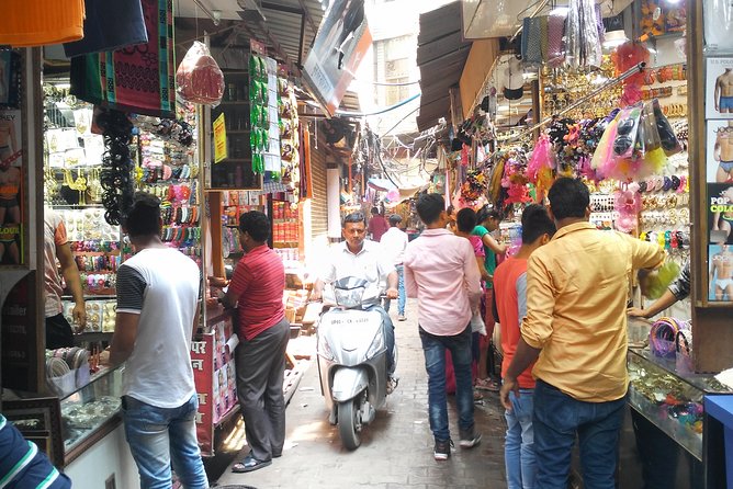 Agra City Cultural Walk - Starting with a quiet ride into the old city
