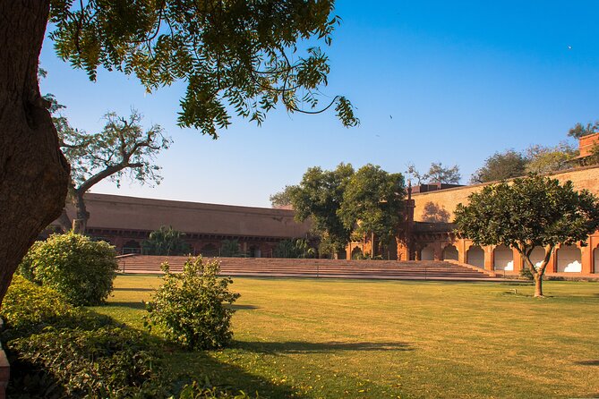 Agra Day Tour with Taj Mahal Sunrise and Sunset - Mehtab Bagh and the sunset view