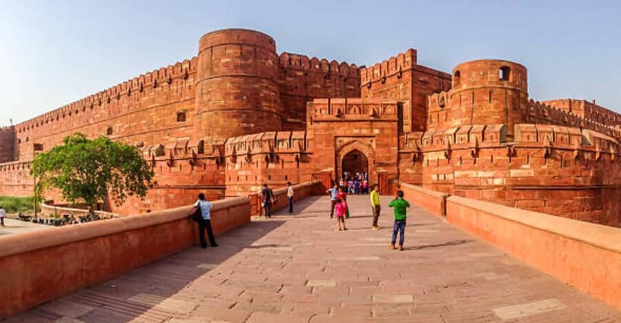 Agra fort, Baby Taj & Mehtab Bagh Express Ticket With Option - Why this three-stop Agra plan works