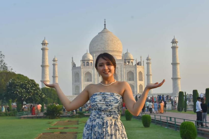 Agra Local Sightseeing with Sunrise or Sunset Experience - Fatehpur Sikri adds a second Mughal city