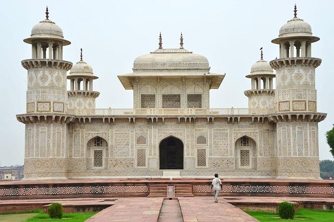 Agra Overnight Tour - Why an overnight Agra trip works better than a rushed day trip