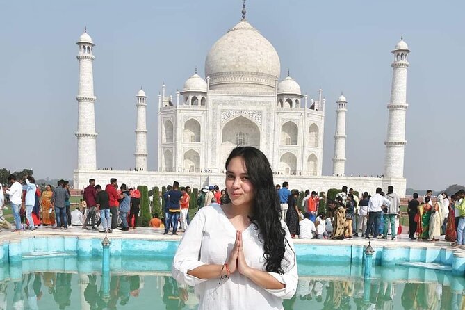 Agra: Skip-the-Line Taj Mahal & Agra Fort Private Tour - Private transport makes the short schedule easier