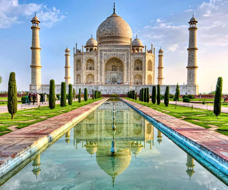 Agra: Skip-The-Line Taj Mahal & Agra Private Tour By Car - Why this short Agra tour works well