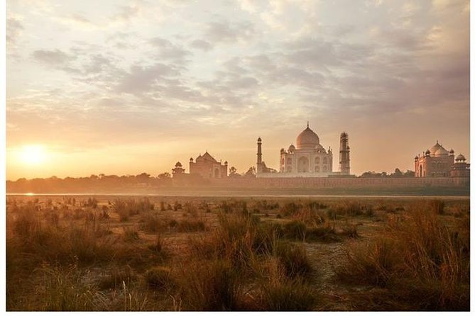 Agra: Street Food and Walk Tour with Spice Market by Tuk-Tuk - Why this evening tour works well in Agra