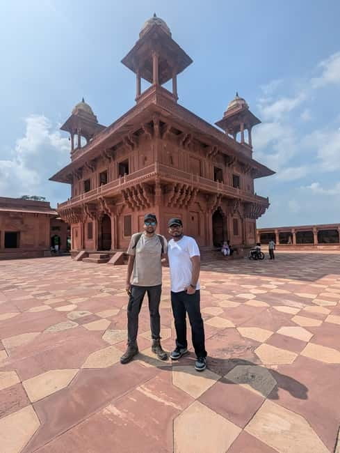 Agra: Taj Mahal, Agra Fort & Fatehpur Sikri Guided Tour - Why this one-day Agra route works