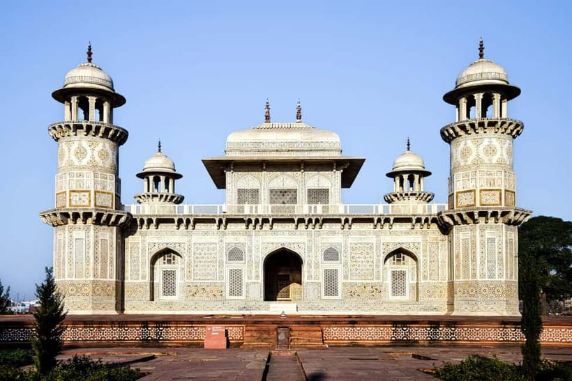 Agra: Taj Mahal & Agra Fort Private Tour - A five-hour plan built around Agra’s two icons