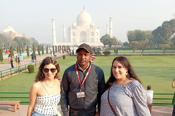 Agra: Taj Mahal and Mausoleum Tour with guide - The marble dome, smaller domes, and decorative spires