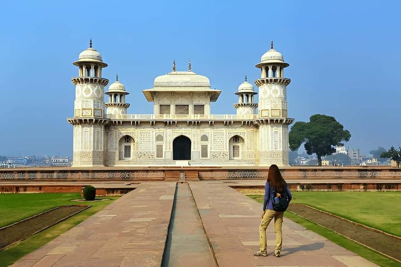 Agra: Taj Mahal Skip-The-Line, Agra Fort & Baby Taj Tour - Transport, timing, and the reality of Agra traffic