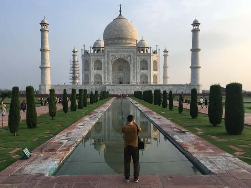 Agra: Taj Mahal Skip-the-Line & Guided Private 3 Hours Tour - Seeing the Mughal Story in the Marble
