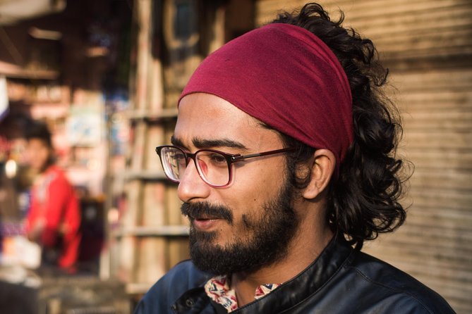 Agra, The City through Poetry - Urdu calligraphy in a working setting