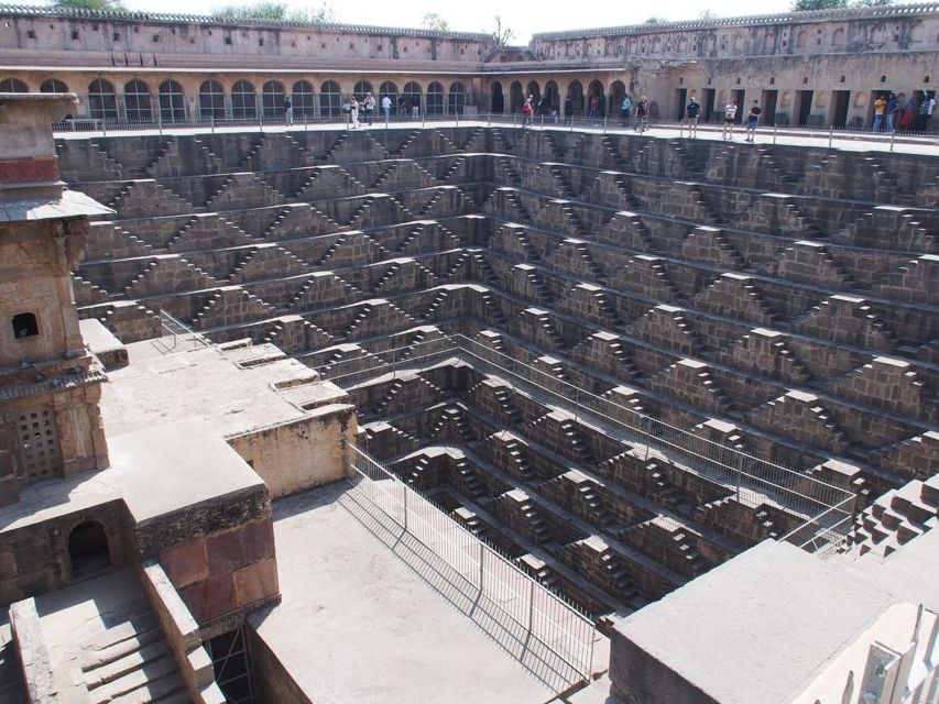 Agra to/from Jaipur with Chandboari Stepwell & Sikri Visits - What could be improved