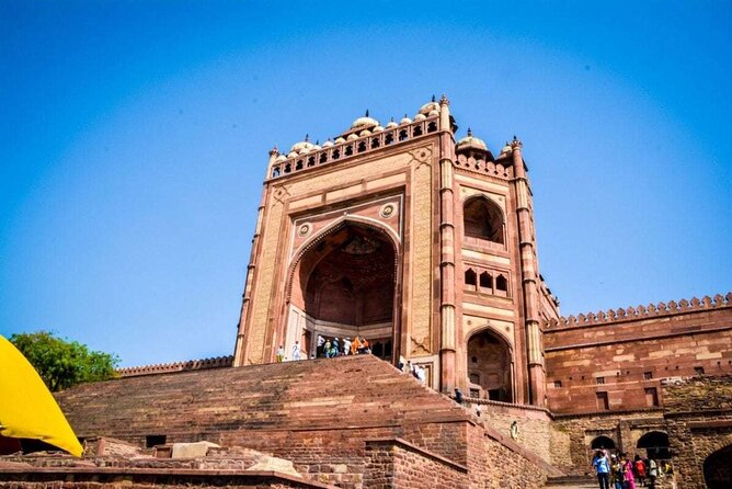 Agra To Jaipur Drop Via Fatehpur Sikri & Chand Baori, Step Well - Lunch, road time, and the real eight-hour schedule
