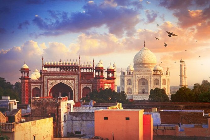 All Inclusive: Same day Taj Mahal Tour From Delhi - Lunch at a five-star Agra hotel