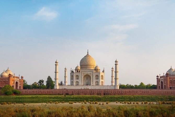 All Inclusive: Same day Taj Mahal Tour From Delhi - What the private format changes