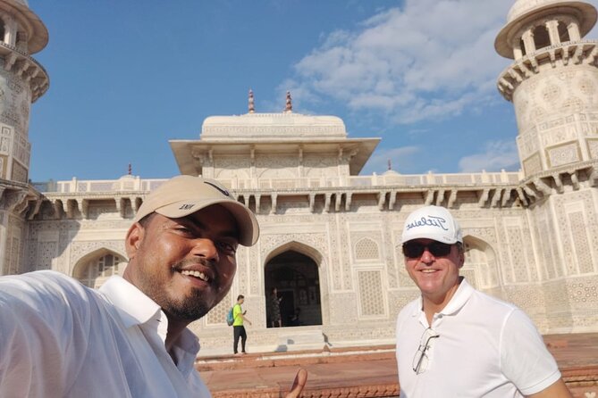 All Inclusive Taj Mahal, Fort & Baby Taj Tour from Delhi by Car - The guides make or break the day