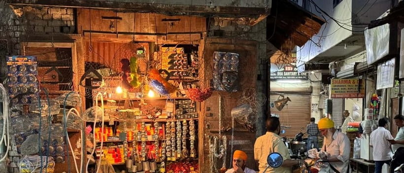 Amritsar Heritage Walk: "Back in Time" - Walking through old Amritsar’s historic streets