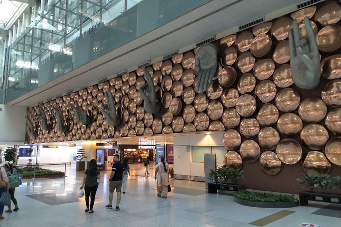 Arrival Meet & Assist service at Delhi Airport with optional Private transfer - Key Points To Know Before You Book