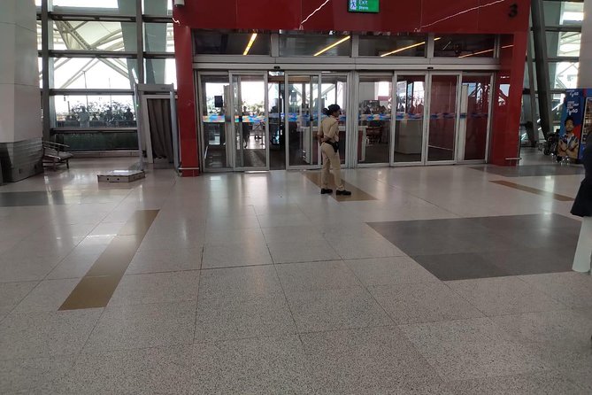 Arrival Meet & Assist service at Delhi Airport with optional Private transfer - What the Service Actually Does