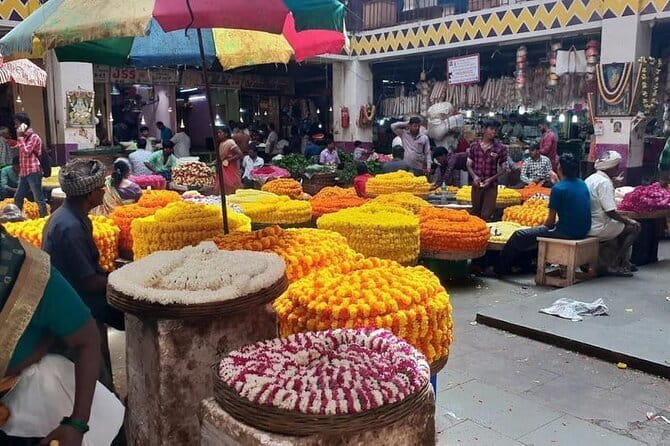 Bangalore : Evening Food Street Walk and Market Visit - The Metro connection at about 6:45 PM