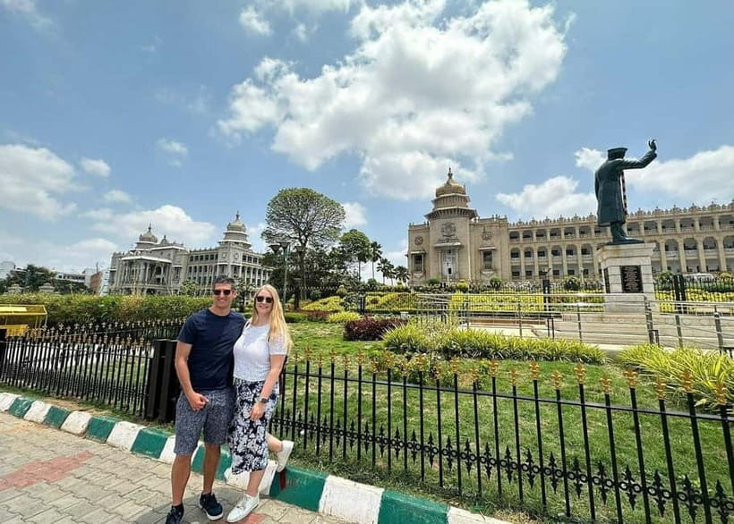 Bangalore: Full-Day Guided City Tour w/ Pickup - South Indian vegetarian lunch