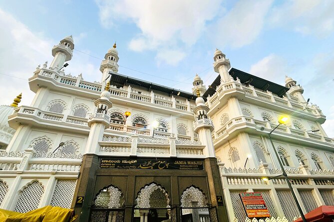 Bangalore: Walk In the Footsteps of Maharajas & Sultans - Tipu Sultan’s Summer Palace and the meaning of royal power