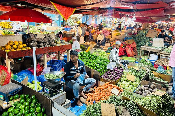 Bangalore: Walk In the Footsteps of Maharajas & Sultans - Timing, clothing, and walking comfort
