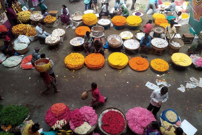 Bengaluru Pete City Market Half-Day Walking Tour - A dosa breakfast makes Nagarathpete part of the tour
