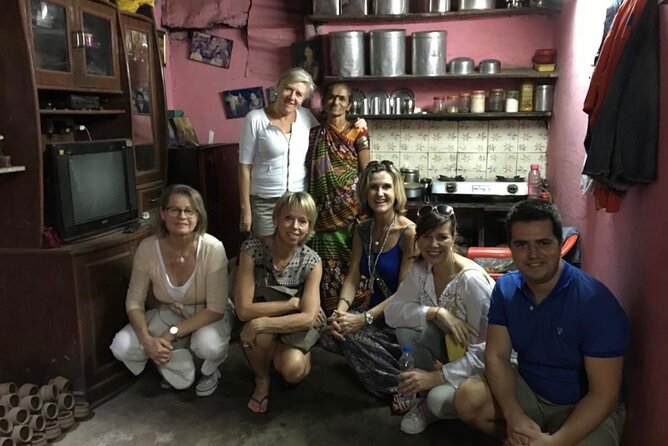 Best of Dharavi Slum with Market Tour - Kumbharwada and the Work of Making Things