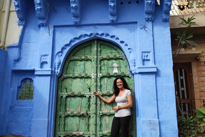 Blue city Tours in Jodhpur - Starting beside Toorji Ka Jhalra at 7:00 am